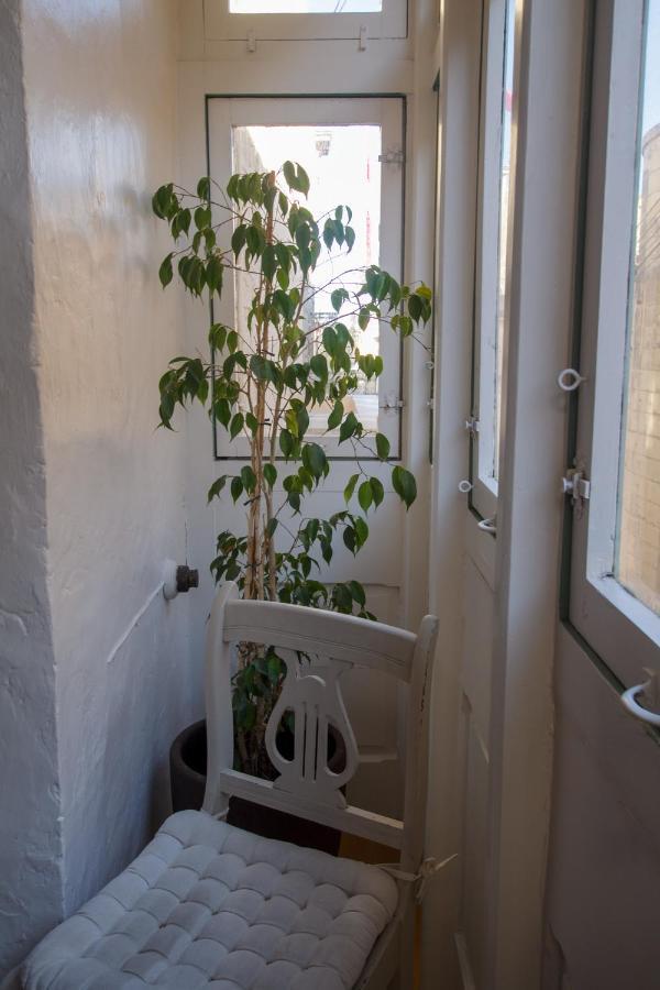 Town House Steeped In History Rabat Exterior photo